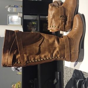 Size 6.5 Cognac JustFab Boots